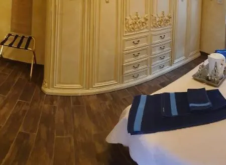 A San Siro 75 Oda ve Kahvaltı 3*