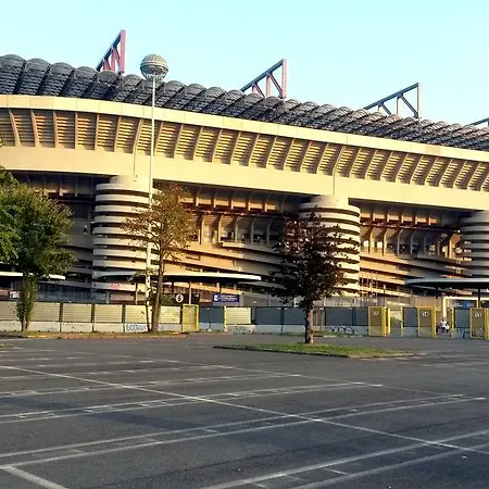 A San Siro 75 Oda ve Kahvaltı Milano
