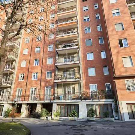 Oda ve Kahvaltı A San Siro 75 2*